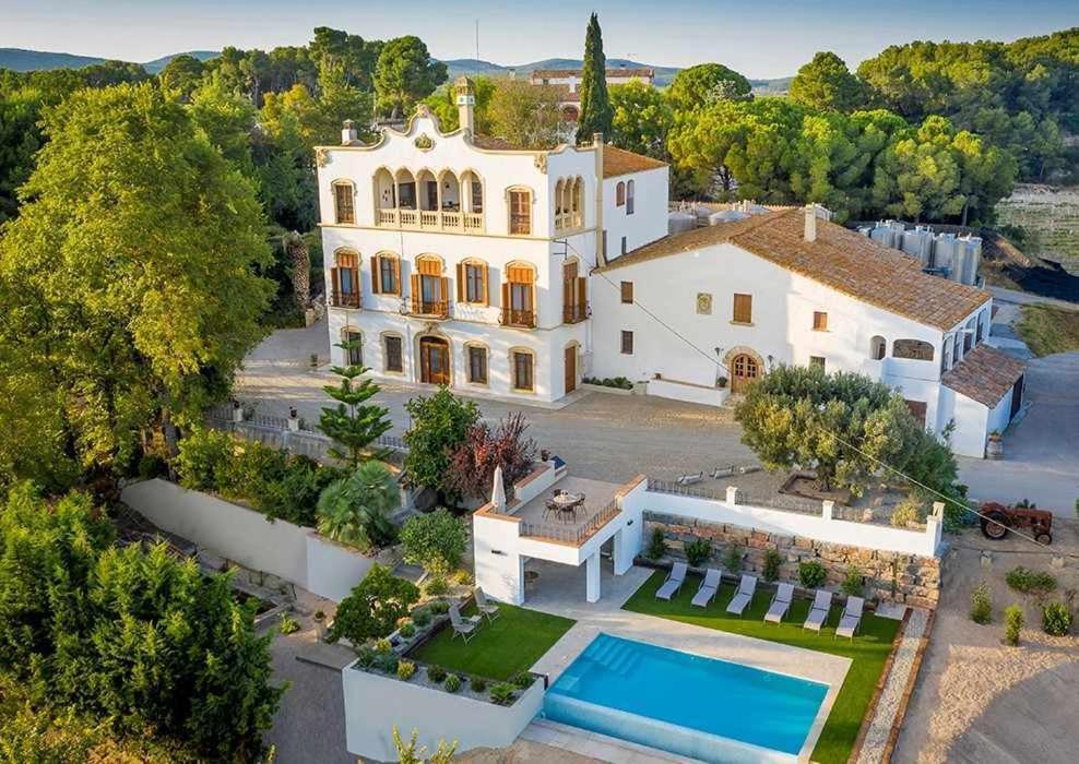 Castellvi de la MarcaBolet Casa Modernista住宿加早餐旅馆 外观 照片
