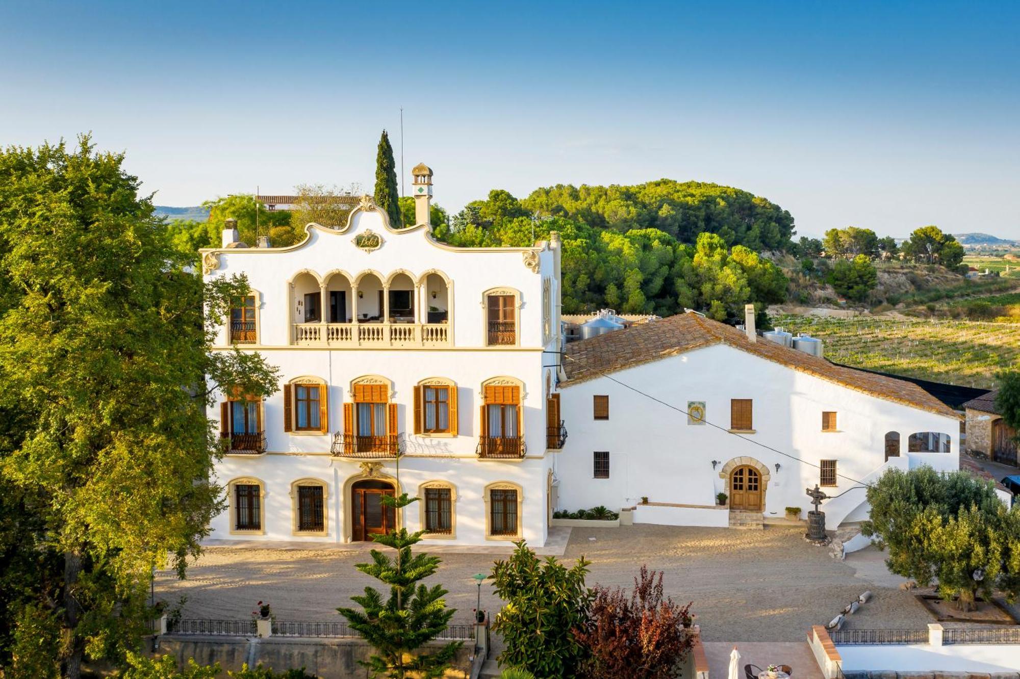 Castellvi de la MarcaBolet Casa Modernista住宿加早餐旅馆 外观 照片